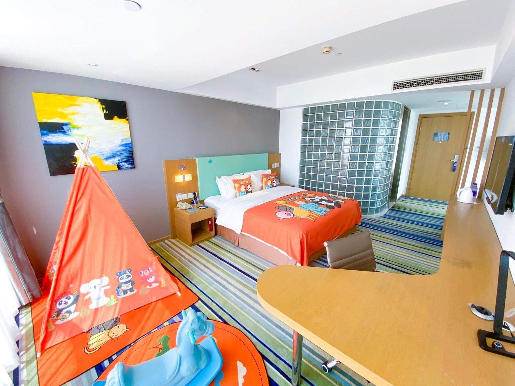 Holiday Inn Express Yingkou Onelong Plaza By Ihg Gaizhou Bagian luar foto